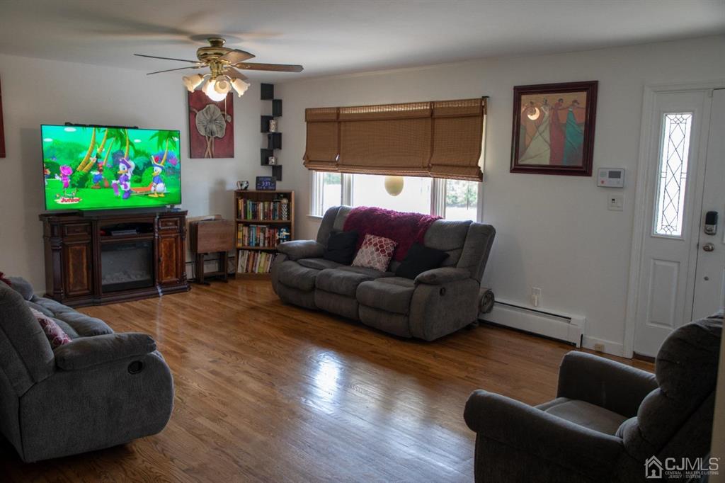 15 Old Forge Road Helmetta, NJ 08828 - Photo 4 of 16 Gallery Image 4