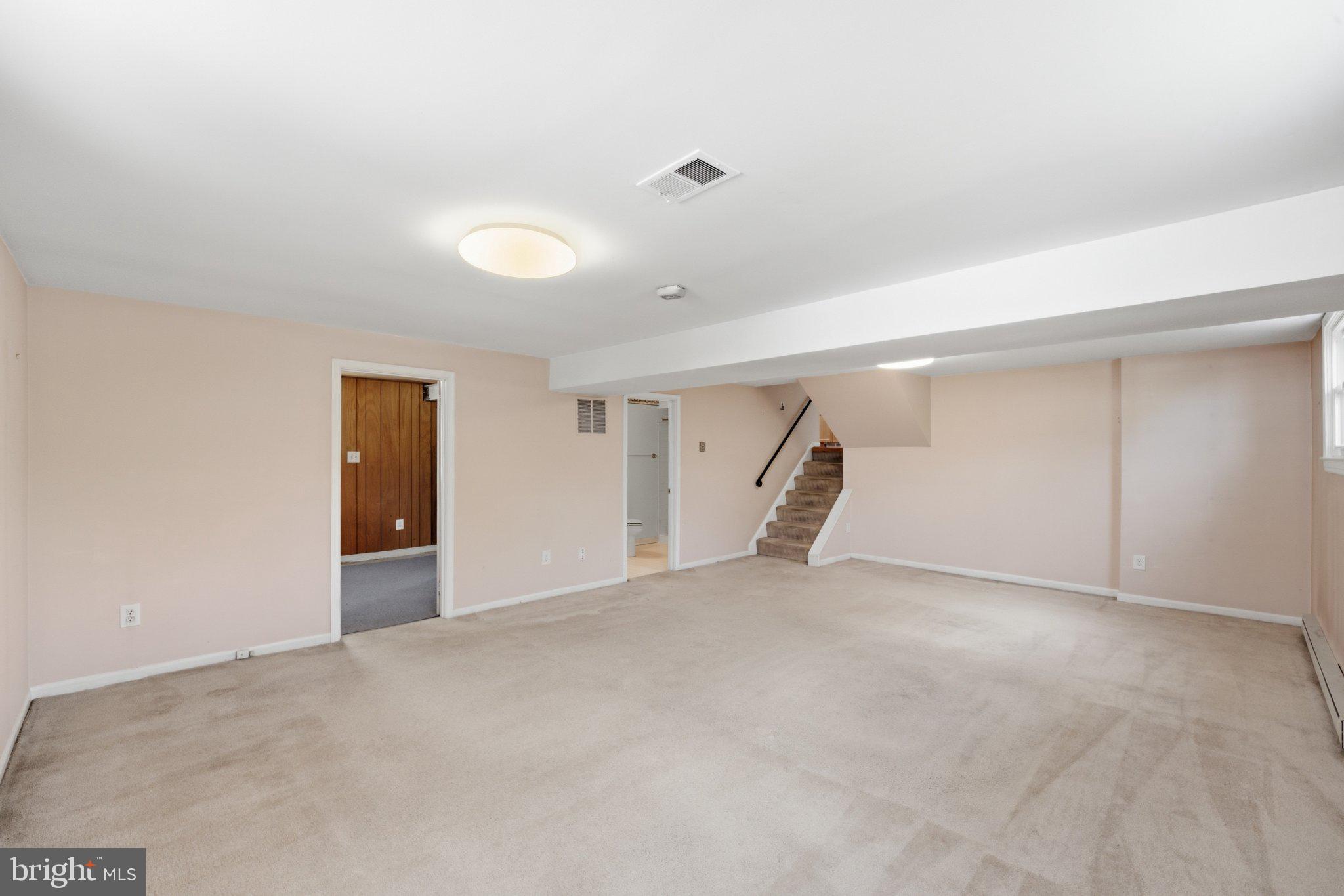 1206 East Iberia Road Sterling, VA 20164 - Photo 38 of 48 Family Room