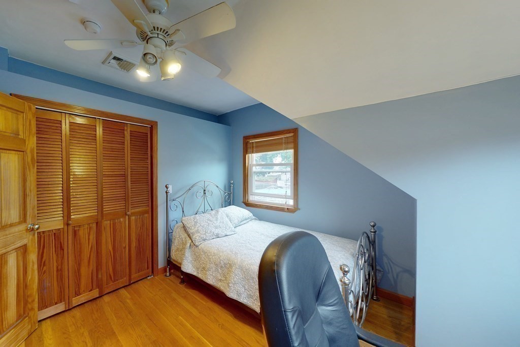 47 Windsor Road Norwood, MA 02062 - Photo 20 of 41 Gallery Image 20