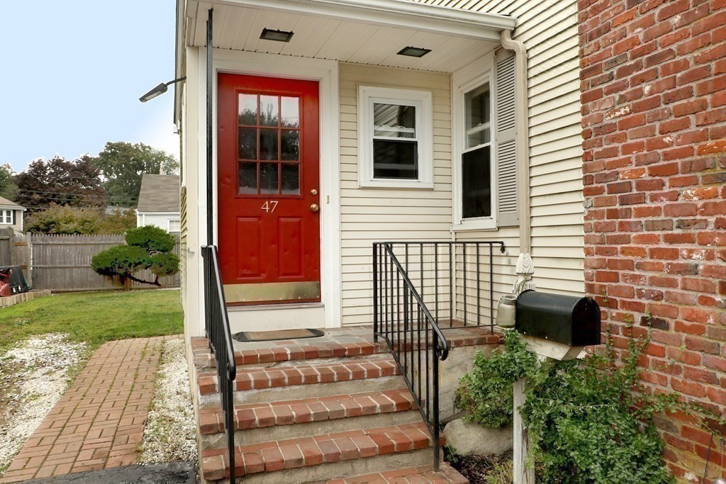 47 Windsor Road Norwood, MA 02062 - Photo 28 of 41 Gallery Image 28
