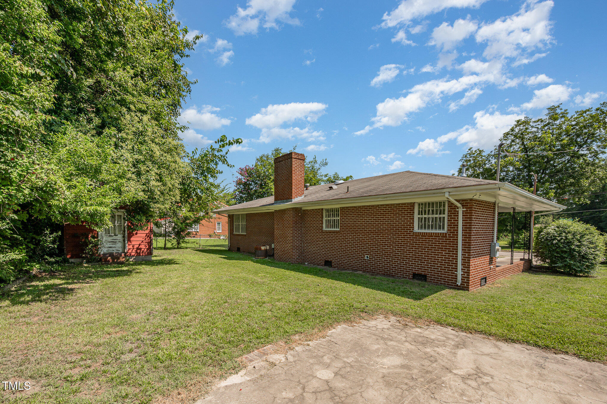 309 West Rockspring Street Henderson, NC 27536 - Photo 9 of 9 file_994