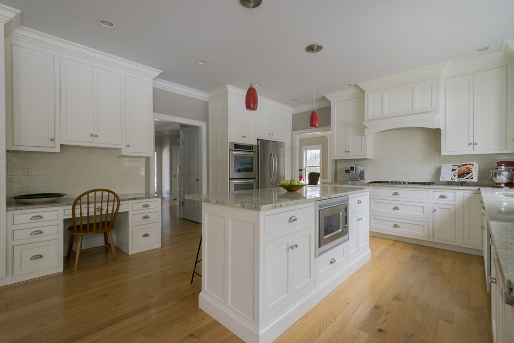 112 Reed Street Lexington, MA 02421 - Photo 7 of 30