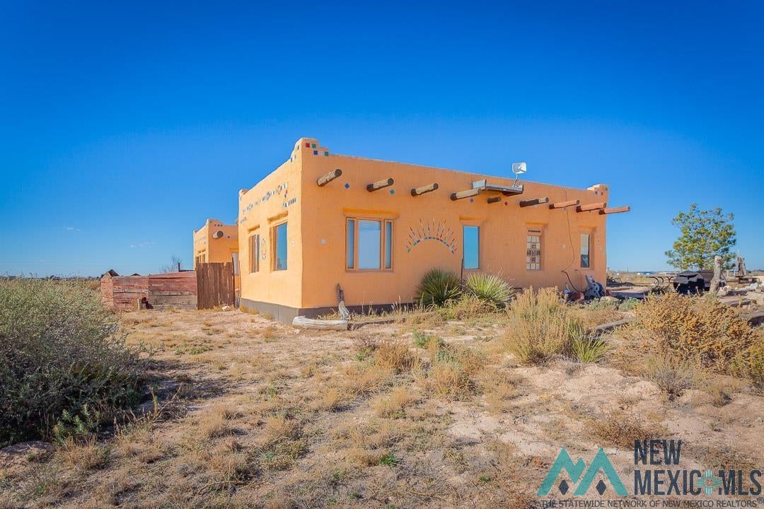353 North Red Bridge Road Roswell, NM 88201 - Photo 7 of 70 Gallery Image 7