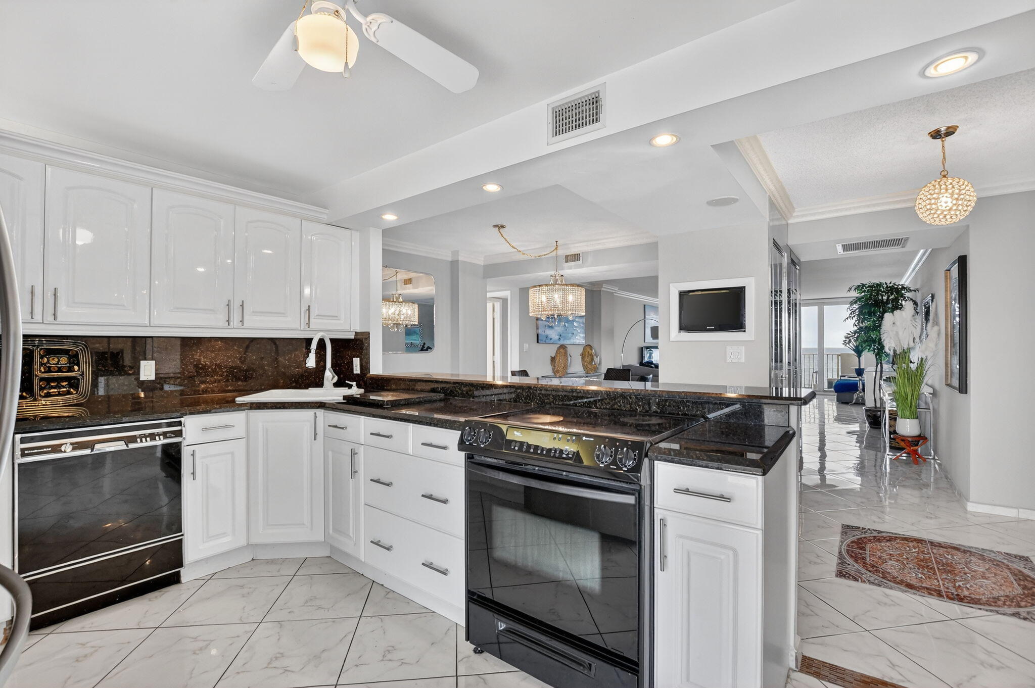 3000 South Ocean Boulevard, Unit 1004 Boca Raton, FL 33432 - Photo 12 of 56 4-web-or-mls-DSC_1249