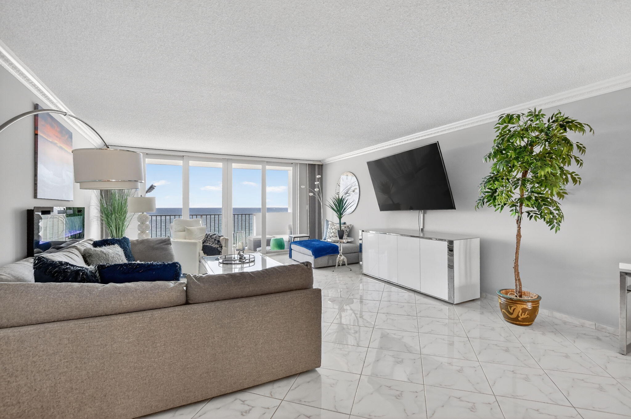 3000 South Ocean Boulevard, Unit 1004 Boca Raton, FL 33432 - Photo 15 of 56 9-web-or-mls-DSC_1276