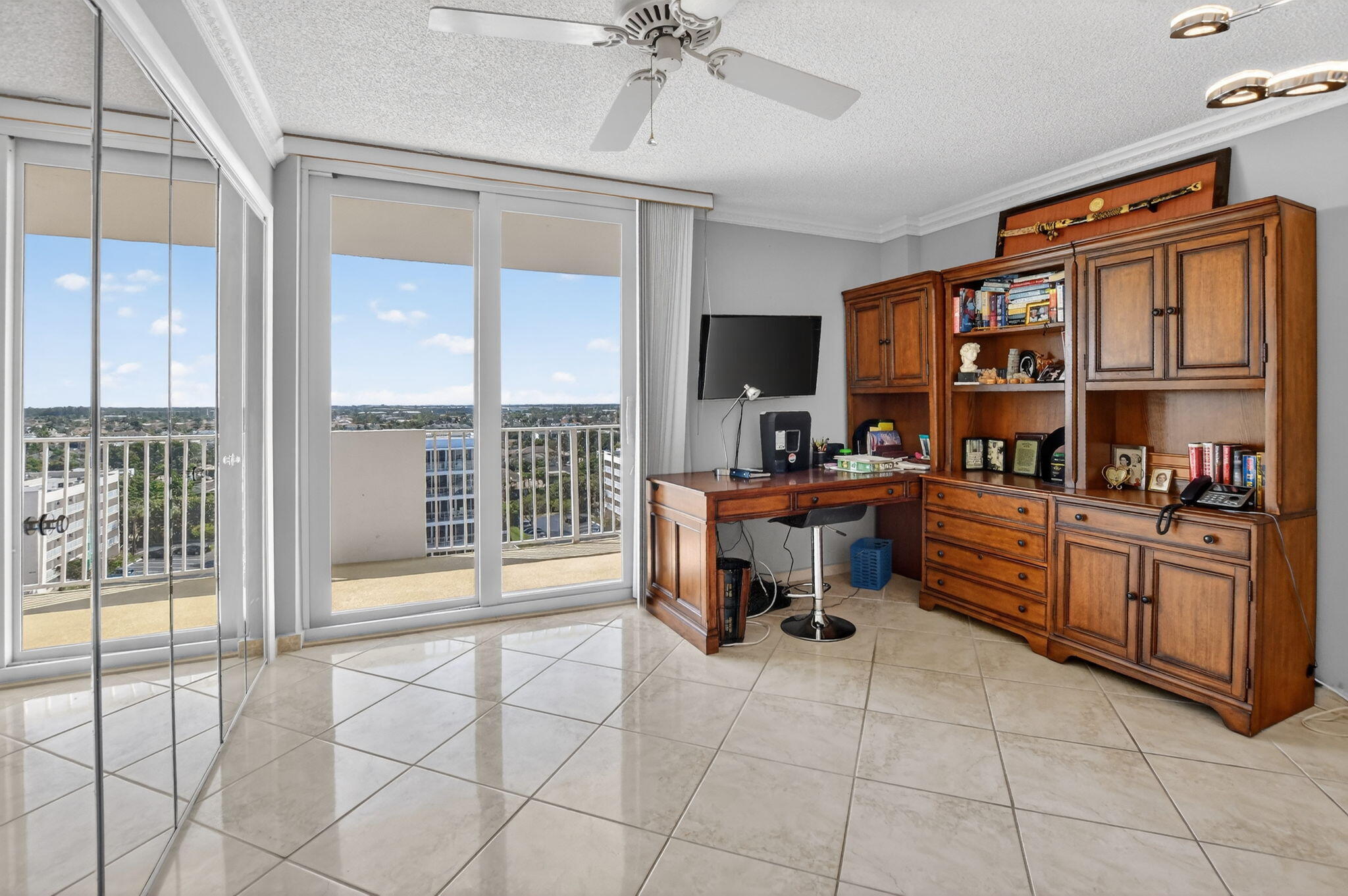 3000 South Ocean Boulevard, Unit 1004 Boca Raton, FL 33432 - Photo 32 of 56 28-web-or-mls-DSC_1409