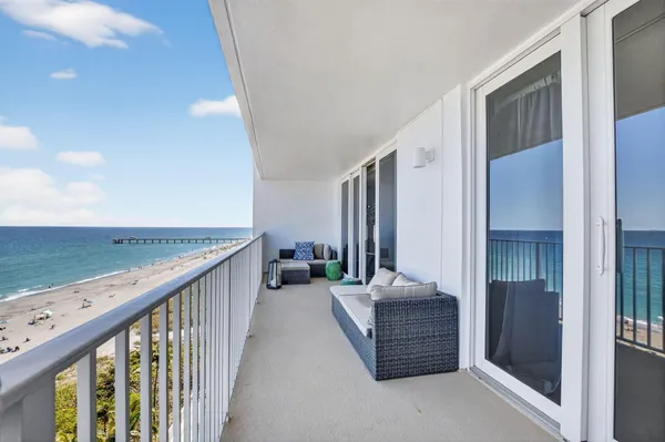 $9,500 | 3000 South Ocean Boulevard, Unit 1004, Boca Raton, FL 33432