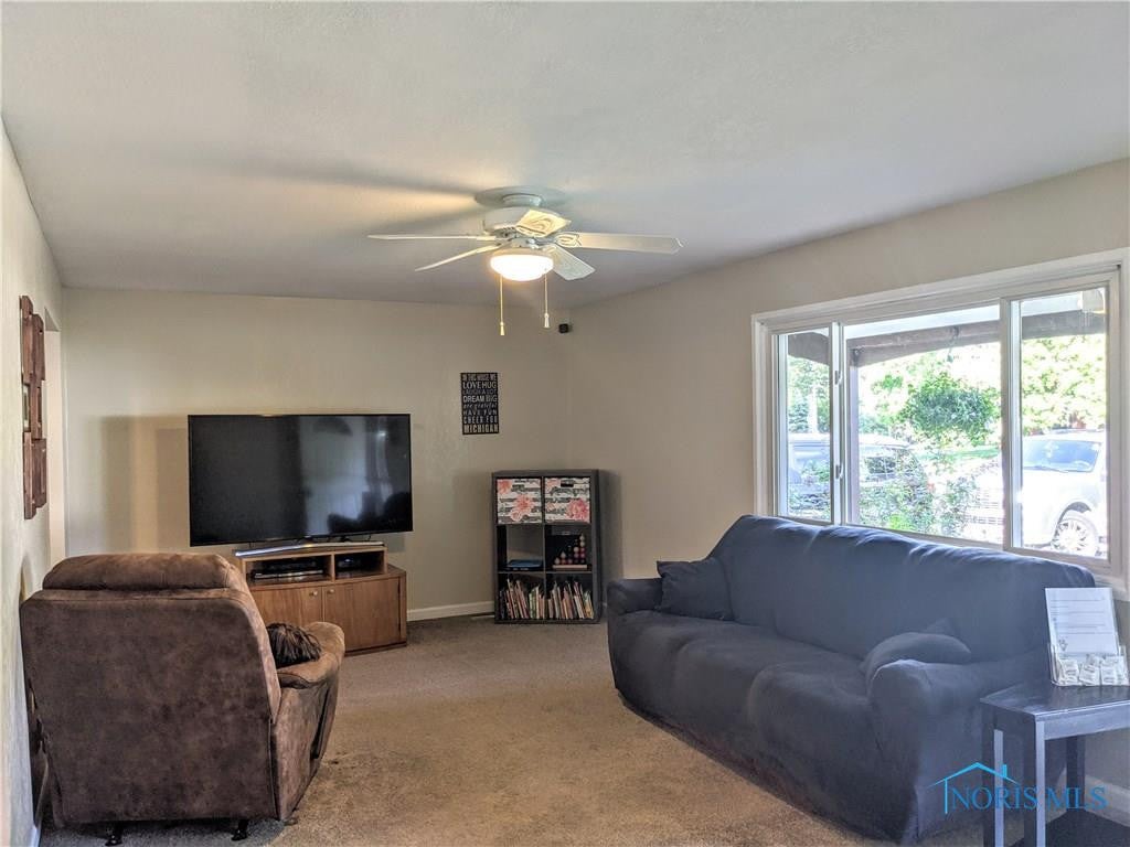 184 South River Road Waterville, OH 43566 - Photo 9 of 16 Gallery Image 9