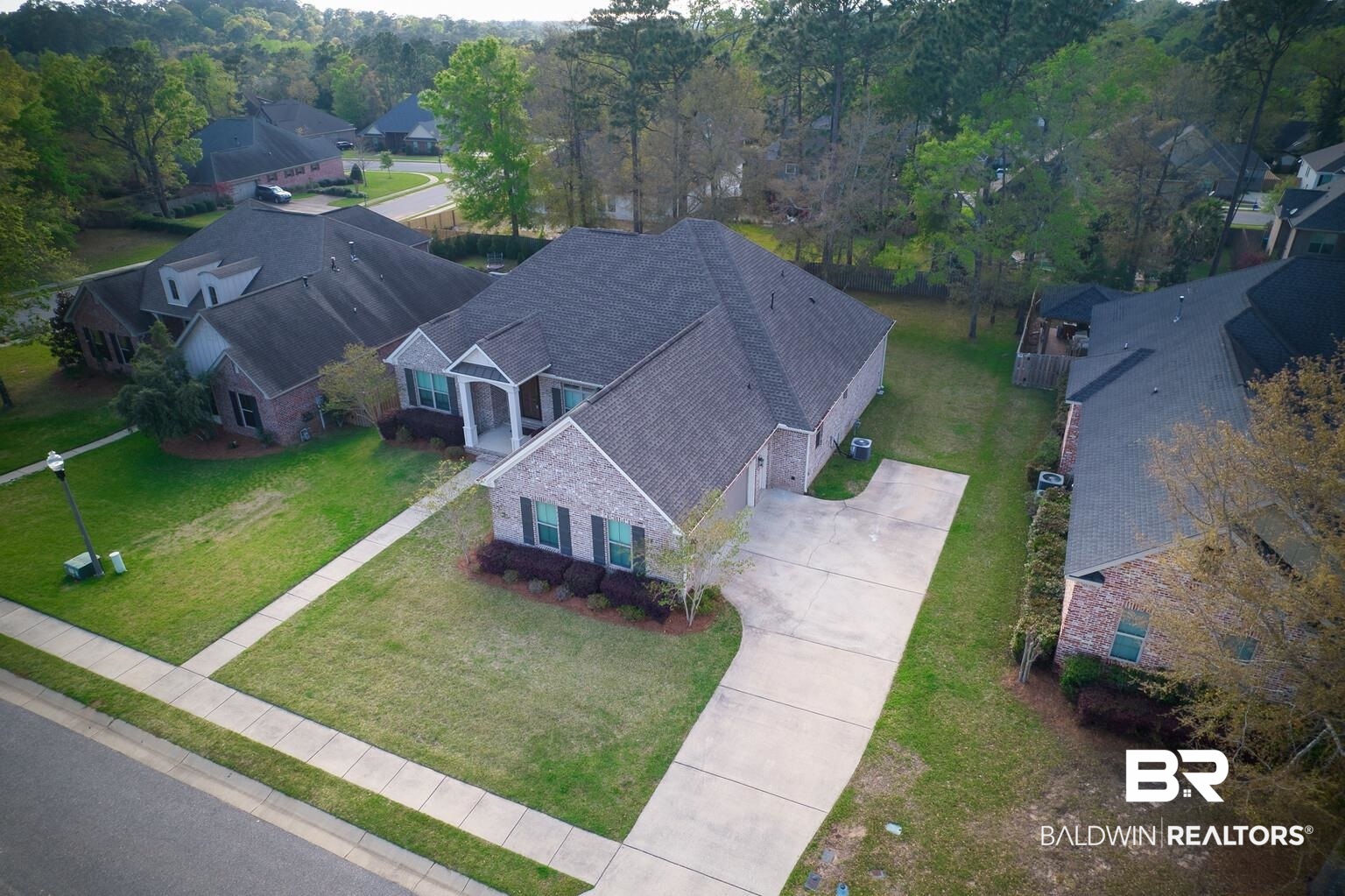 6263 Garrison Drive Daphne, AL 36527 - Photo 44 of 50 Side Entry Garage