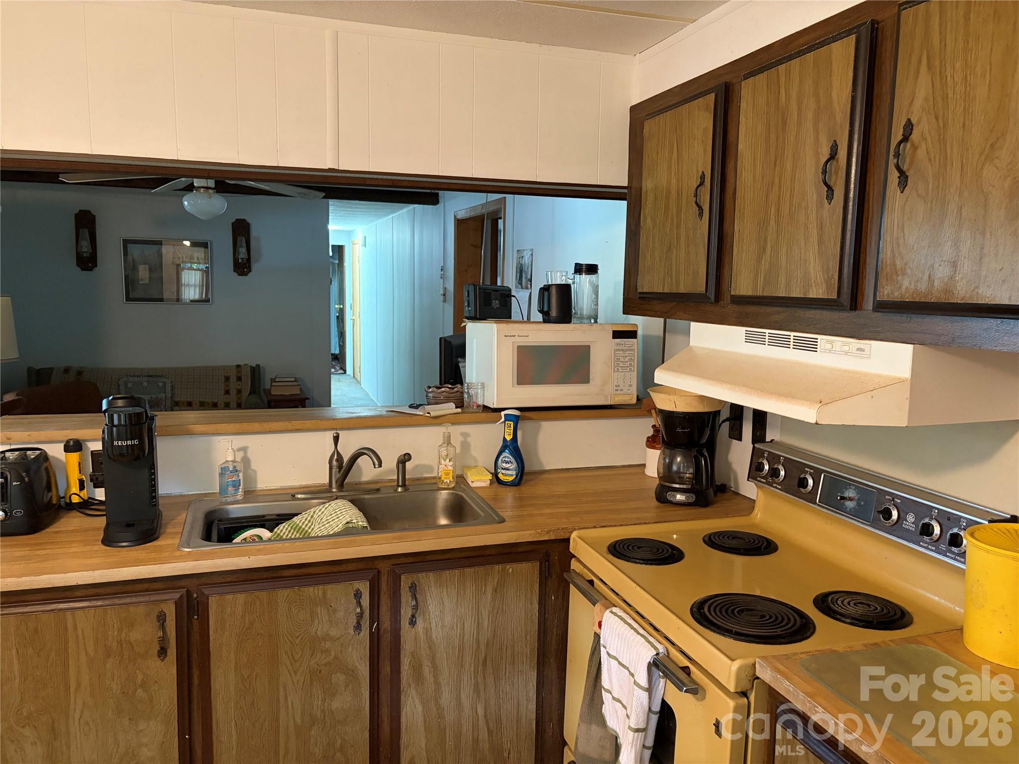42 Country Meadows Road Burnsville, NC 28714 - Photo 14 of 43
