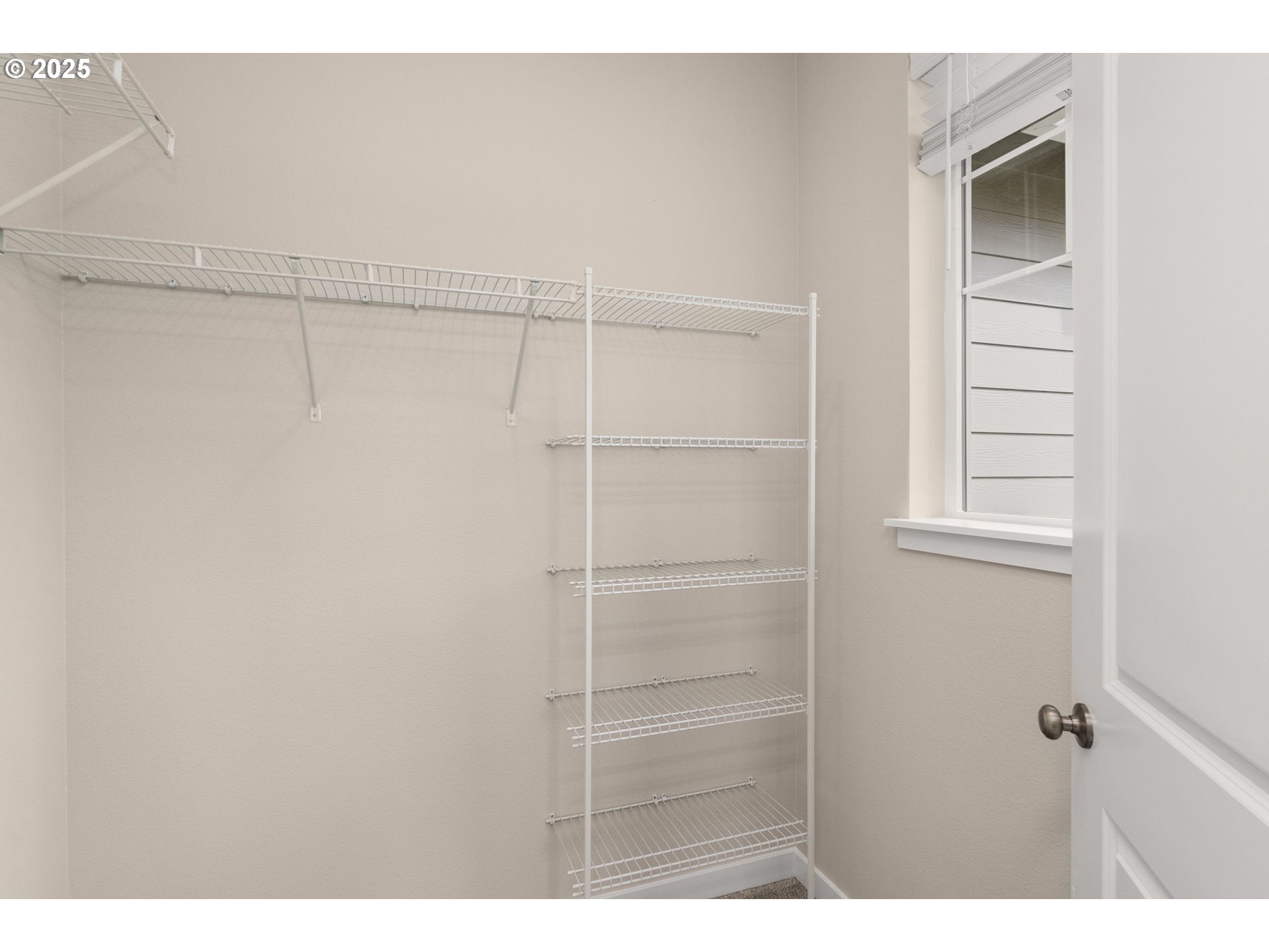 5153 Southeast Davis Road Hillsboro, OR 97123 - Photo 16 of 28