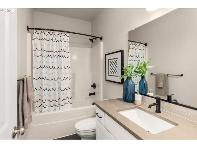 $509,500 | 5153 Southeast Davis Road, Hillsboro, OR 97123