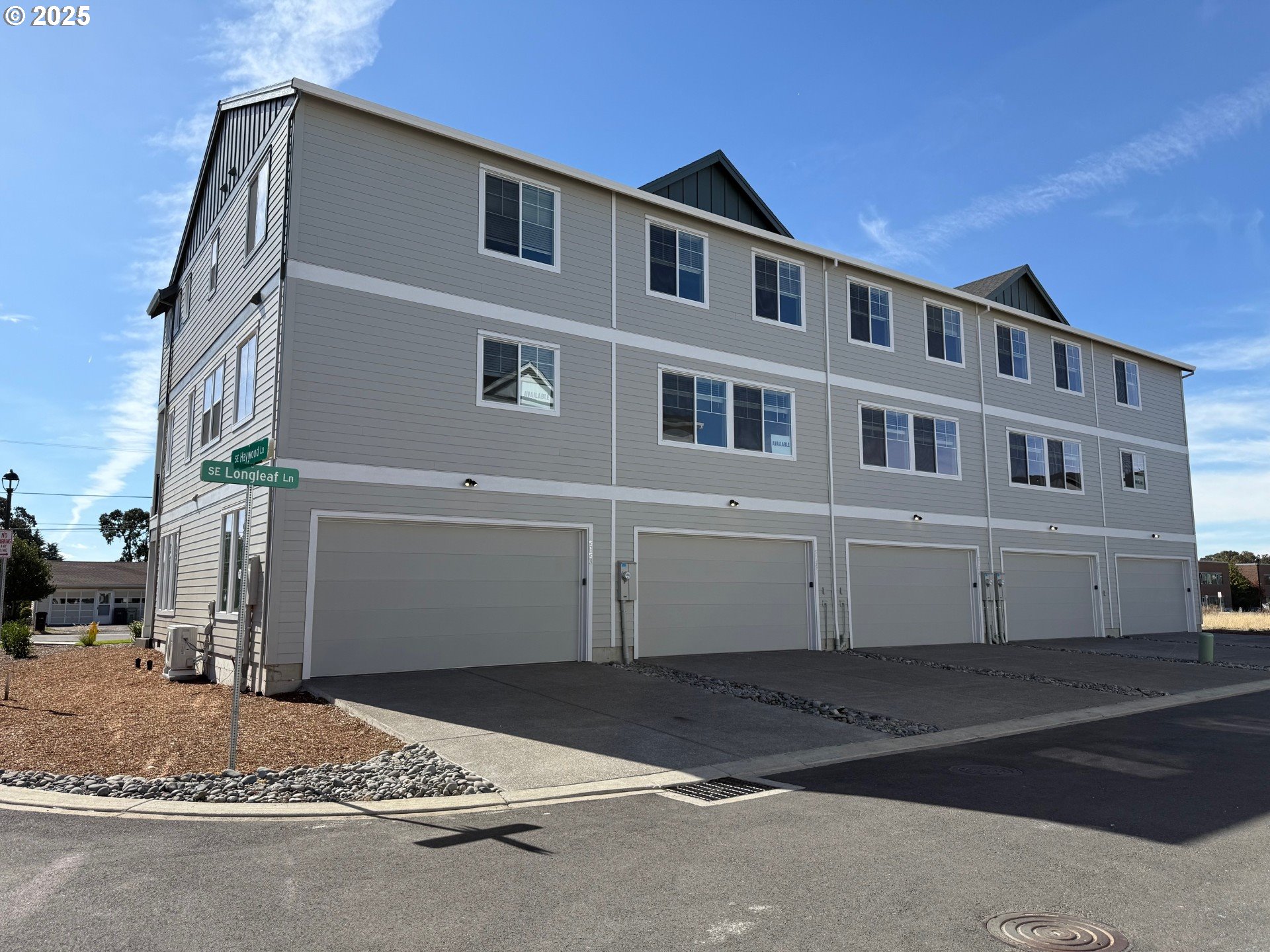 5153 Southeast Davis Road Hillsboro, OR 97123 - Photo 24 of 28