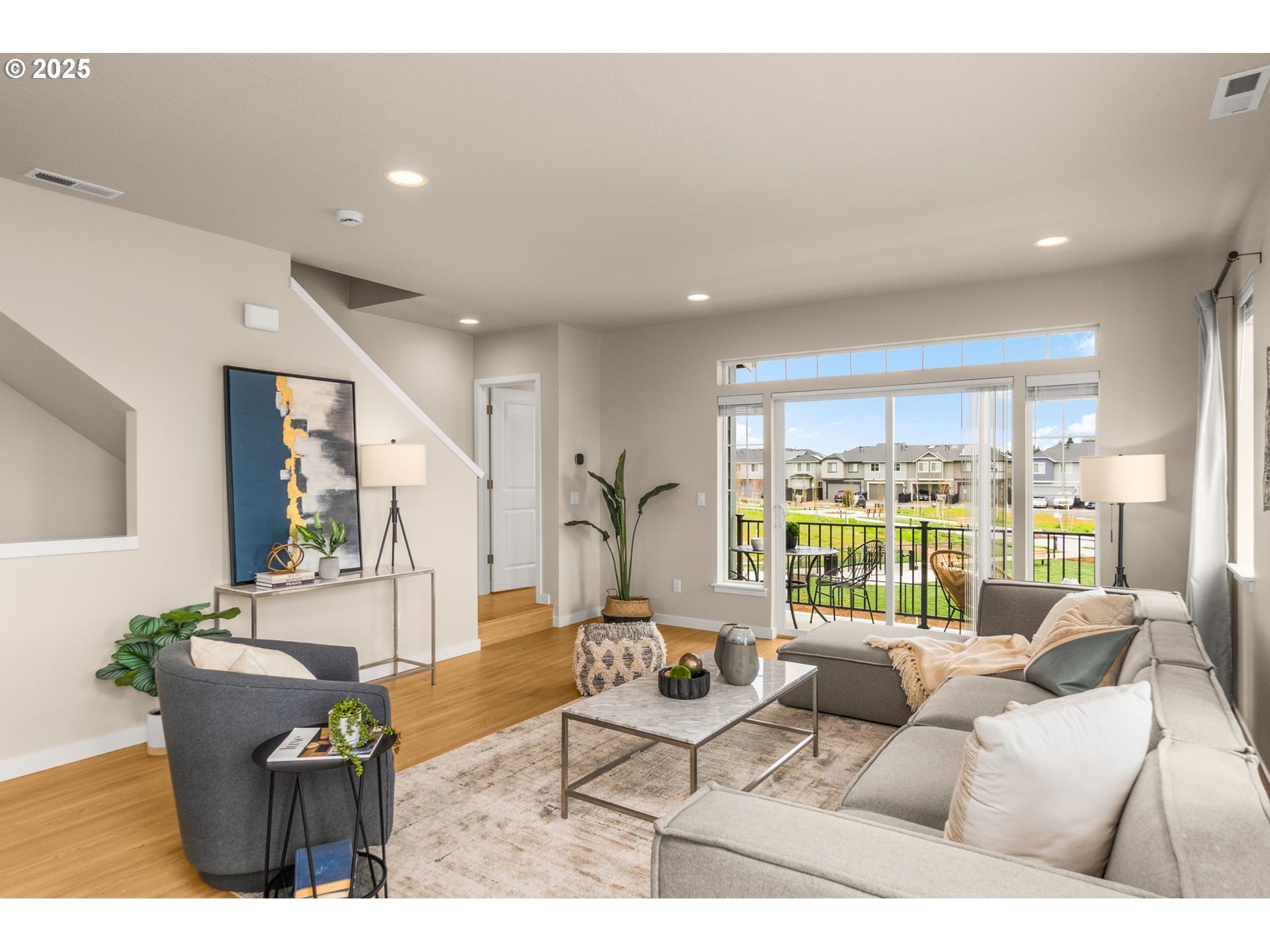 5153 Southeast Davis Road Hillsboro, OR 97123 - Photo 7 of 28