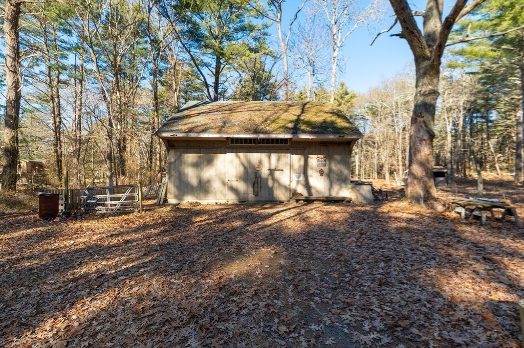 357 Concord Street Gloucester, MA 01930 - Photo 25 of 41