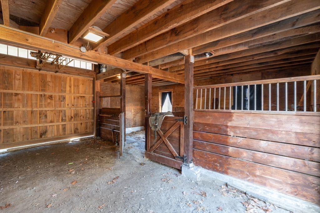 357 Concord Street Gloucester, MA 01930 - Photo 27 of 41