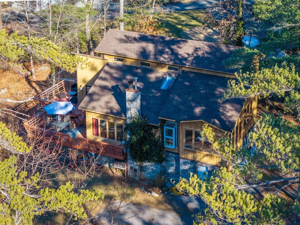 357 Concord Street Gloucester, MA 01930 - Photo 3 of 41