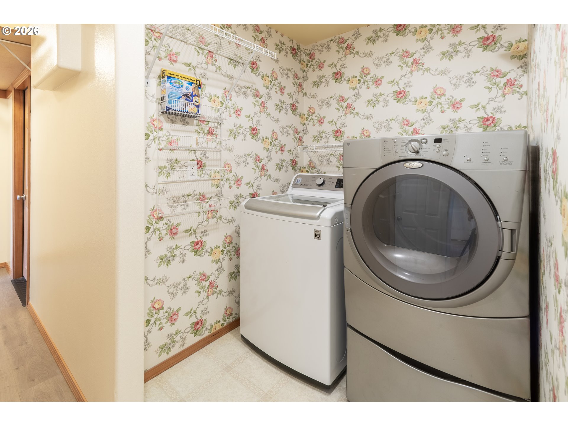 37455 Emerald Cascade Street Sandy, OR 97055 - Photo 38 of 46 Laundry