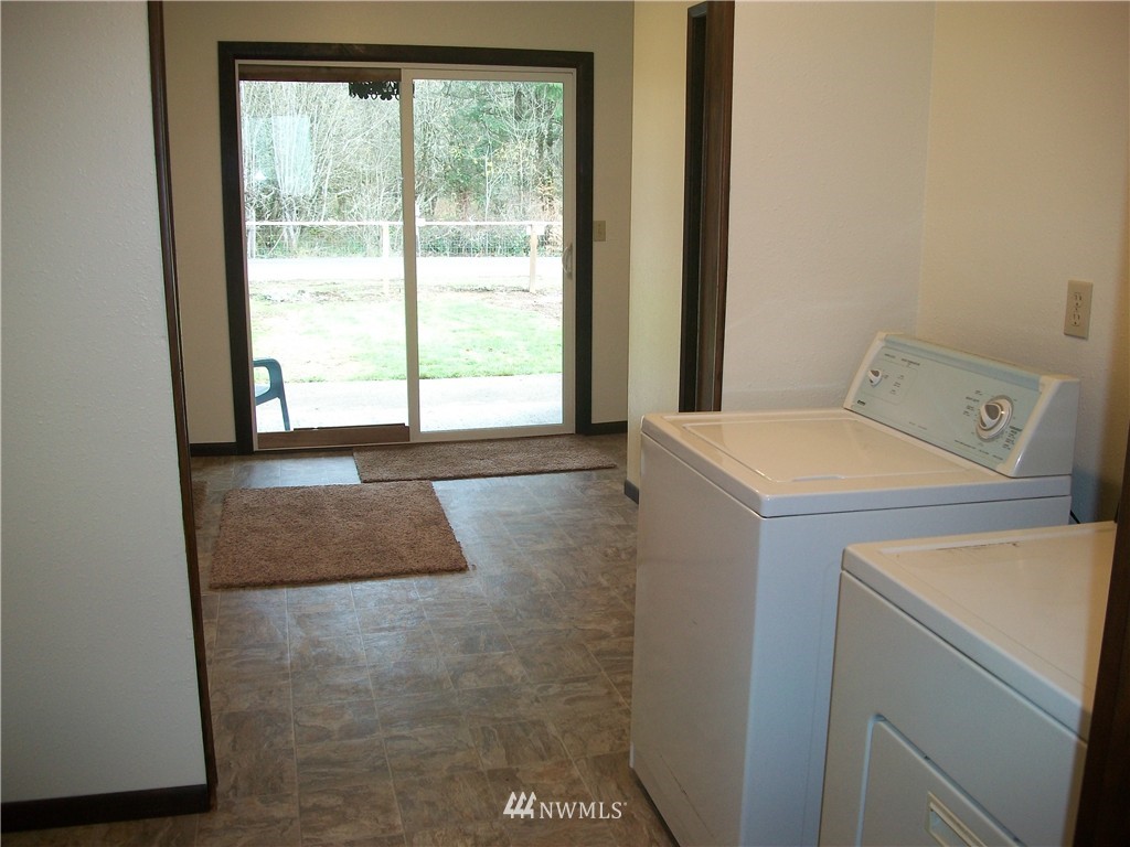 243 Tryon Road Onalaska, WA 98570 - Photo 11 of 21 Gallery Image 11