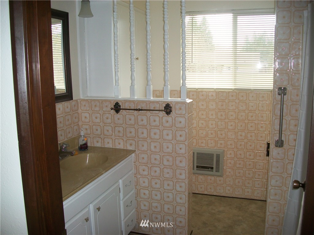 243 Tryon Road Onalaska, WA 98570 - Photo 12 of 21 Gallery Image 12