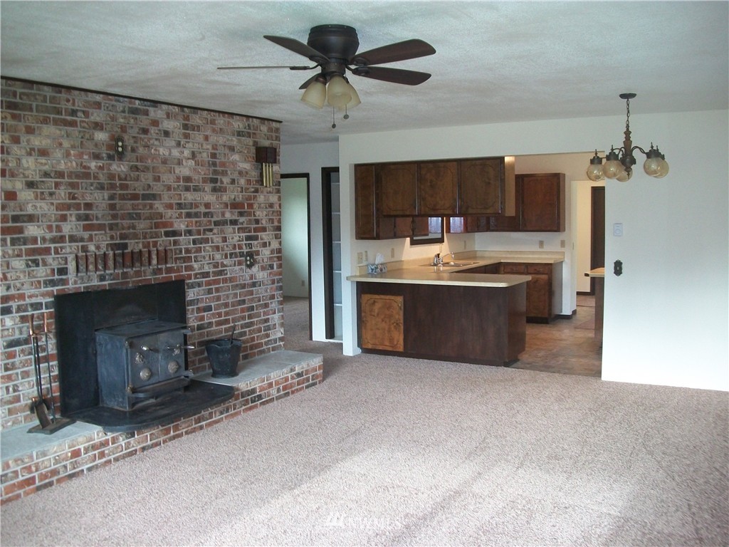 243 Tryon Road Onalaska, WA 98570 - Photo 5 of 21 Gallery Image 5