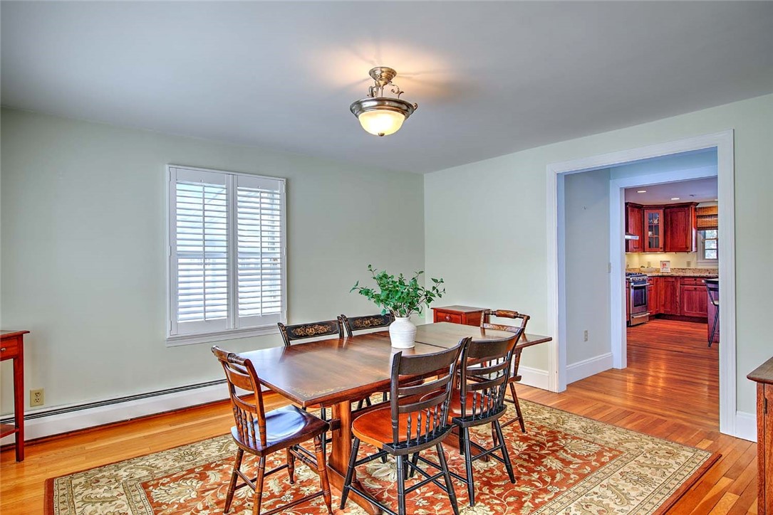 11 Elton Road Barrington, RI 02806 - Photo 17 of 43