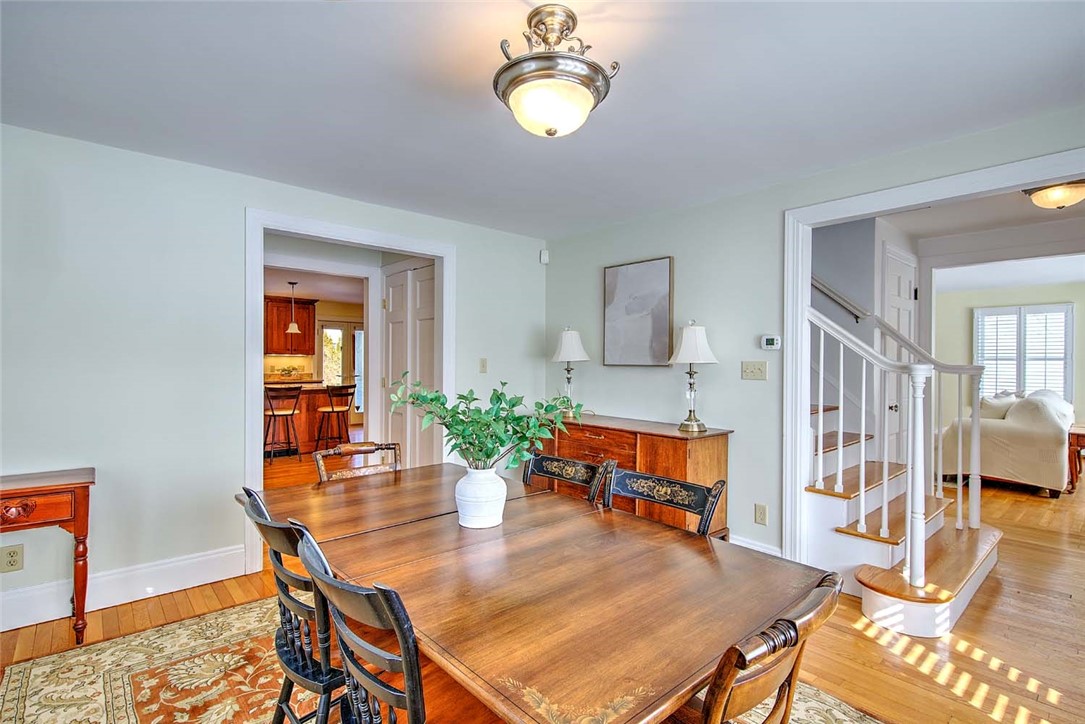 11 Elton Road Barrington, RI 02806 - Photo 18 of 43