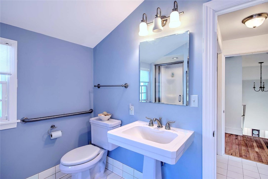 11 Elton Road Barrington, RI 02806 - Photo 34 of 43