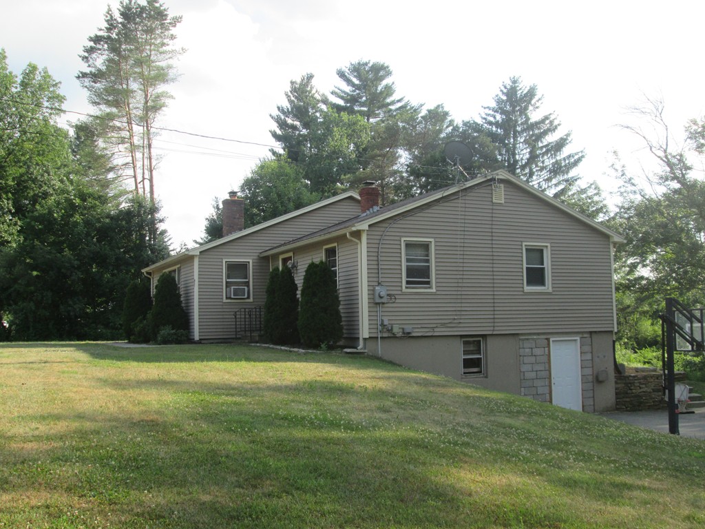 97 Meadow Road Spencer, MA 01562 - Photo 2 of 13 Gallery Image 2