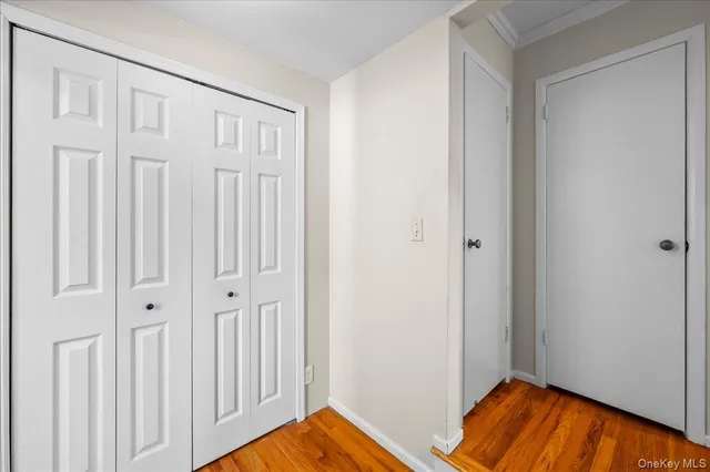 $1,075,000 | 1079 Weaver Street, New Rochelle, NY 10804