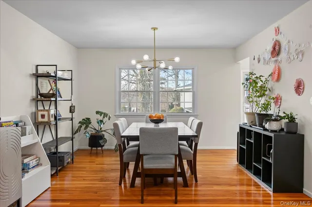 $1,075,000 | 1079 Weaver Street, New Rochelle, NY 10804