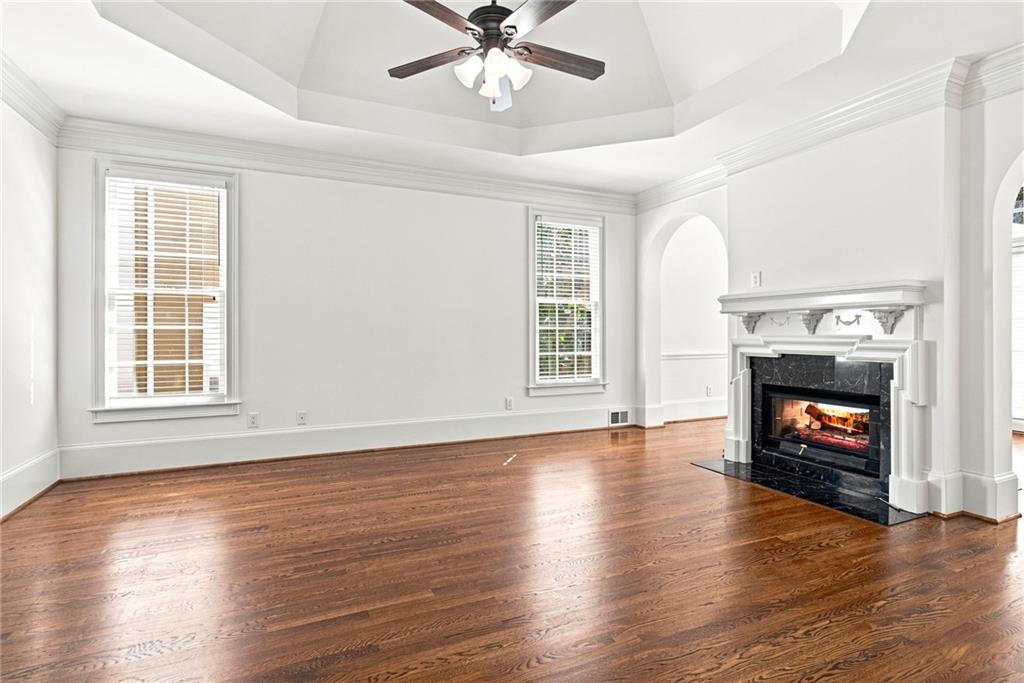 885 Carlton Ridge Northeast Atlanta, GA 30342 - Photo 36 of 86 Gallery Image 36
