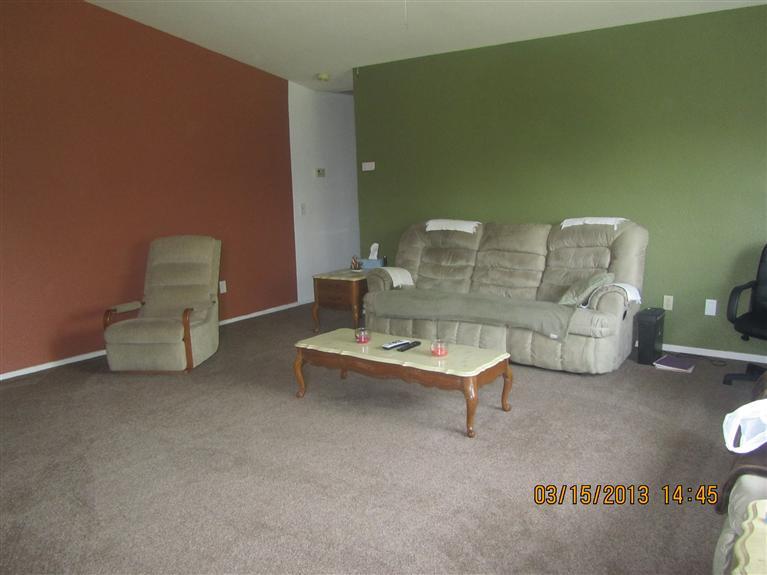 42536 Ranger Cir Way Coarsegold, CA 93614 - Photo 3 of 15 Gallery Image 3