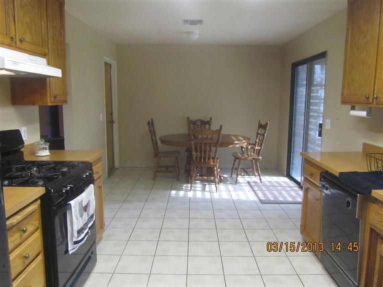 42536 Ranger Cir Way Coarsegold, CA 93614 - Photo 6 of 15 Gallery Image 6