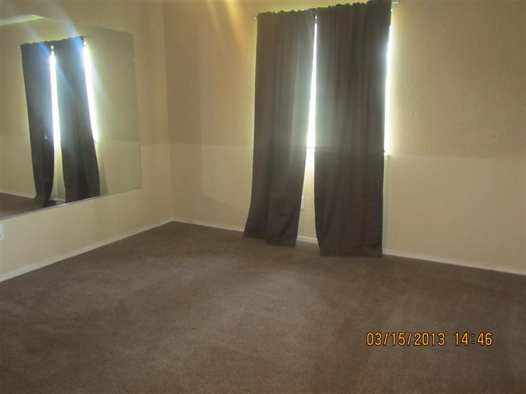 42536 Ranger Cir Way Coarsegold, CA 93614 - Photo 8 of 15 Gallery Image 8