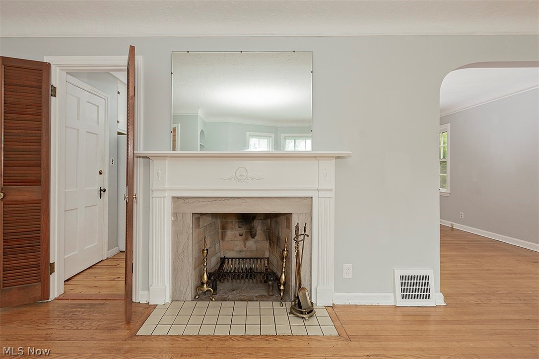 4021 Rosemond Road Cleveland Heights, OH 44121 - Photo 10 of 34