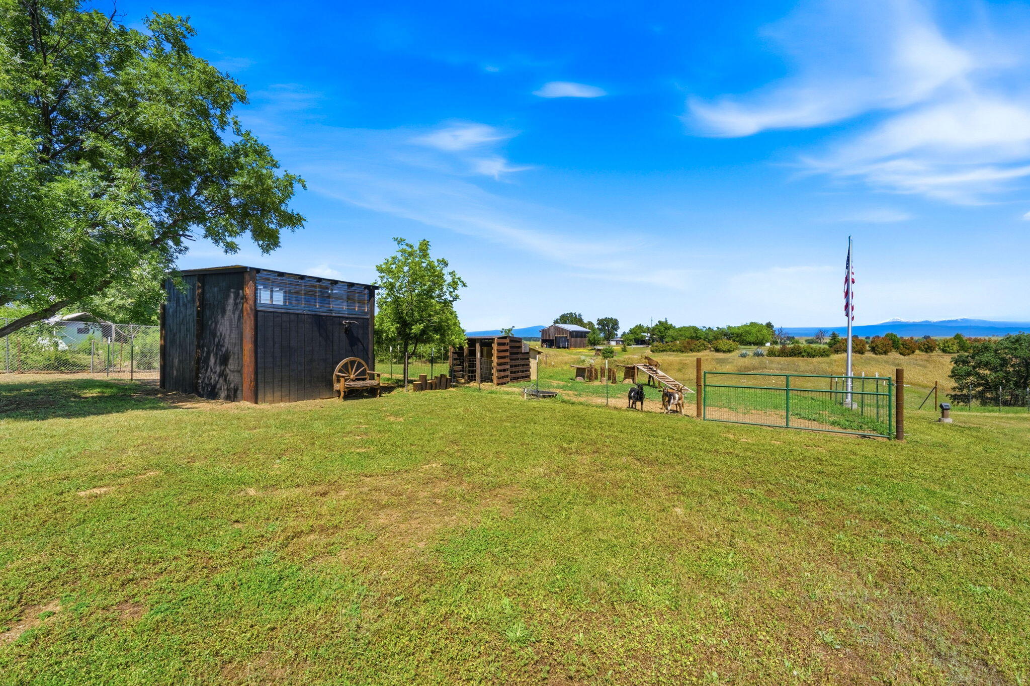 6905 Scotview Lane Anderson, CA 96007 - Photo 41 of 43 19517