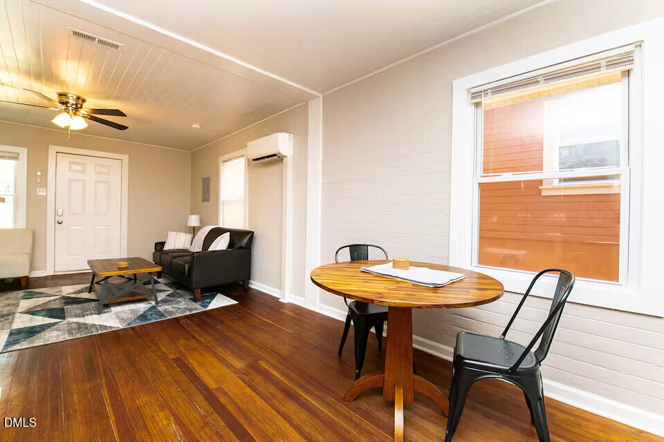 1507 Gunter Street Durham, NC 27707 - Photo 7 of 11 Gunter 5