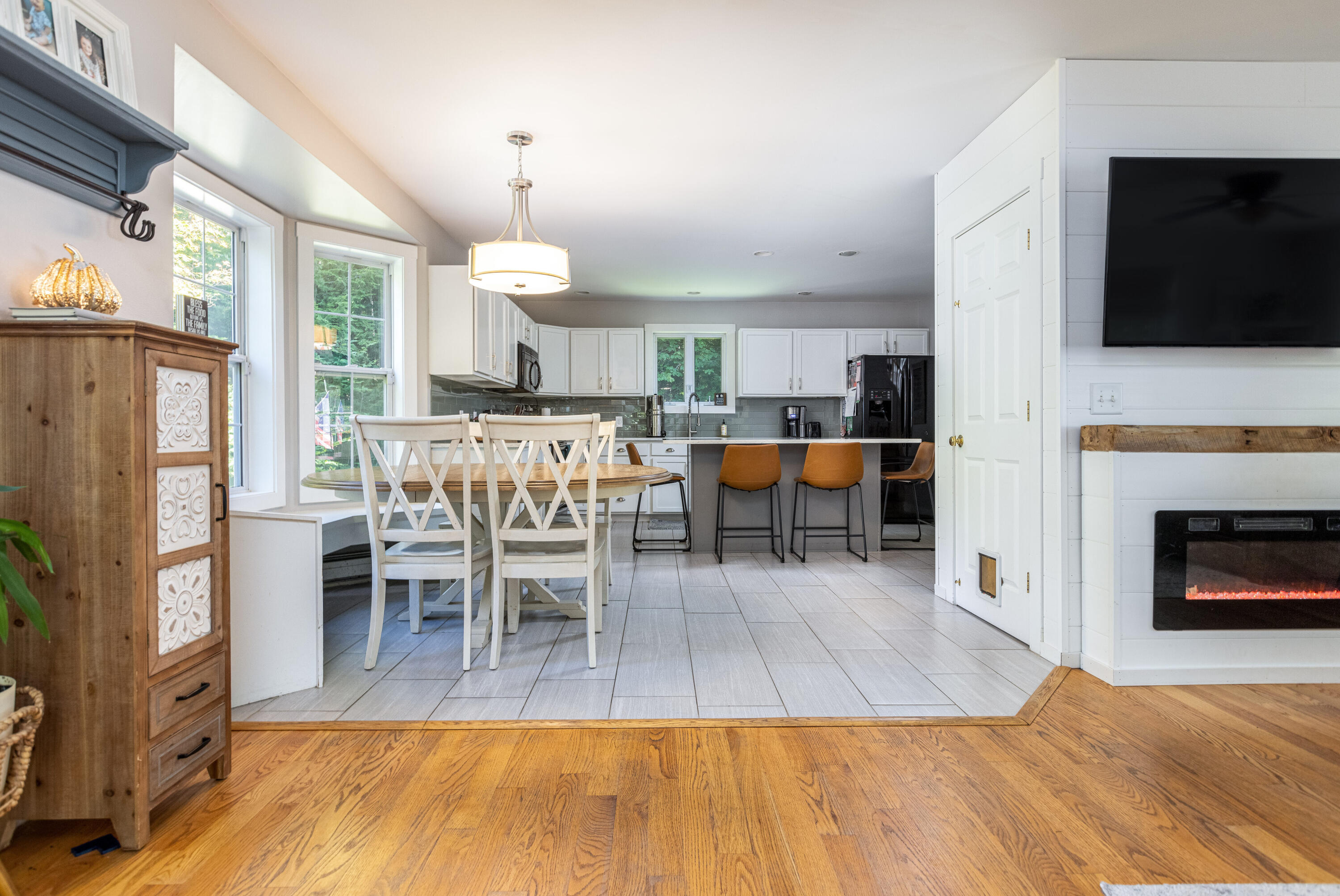 19 Stonebrook Road Windham, ME 04062 - Photo 11 of 47 19 Stonebrook Rd Windham ME-print-011-02
