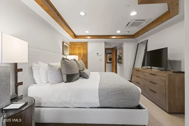 $395,000 | 352 East Meadow Drive, Unit H, Vail, CO 81657