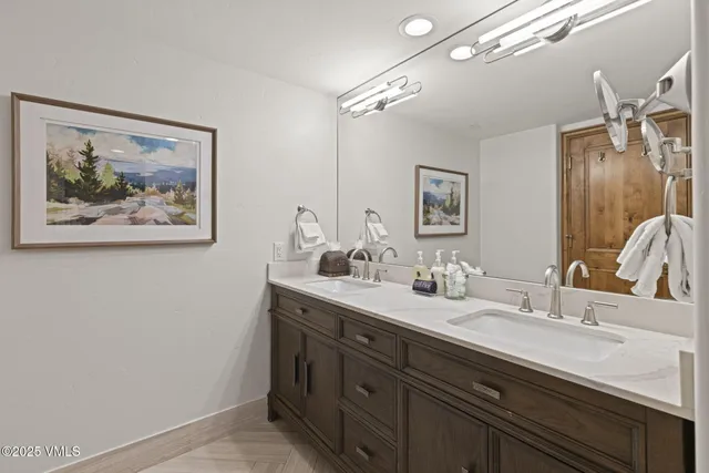 $395,000 | 352 East Meadow Drive, Unit H, Vail, CO 81657