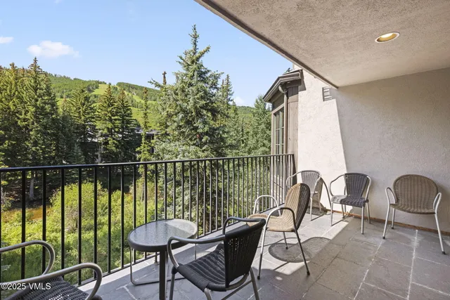 $395,000 | 352 East Meadow Drive, Unit H, Vail, CO 81657