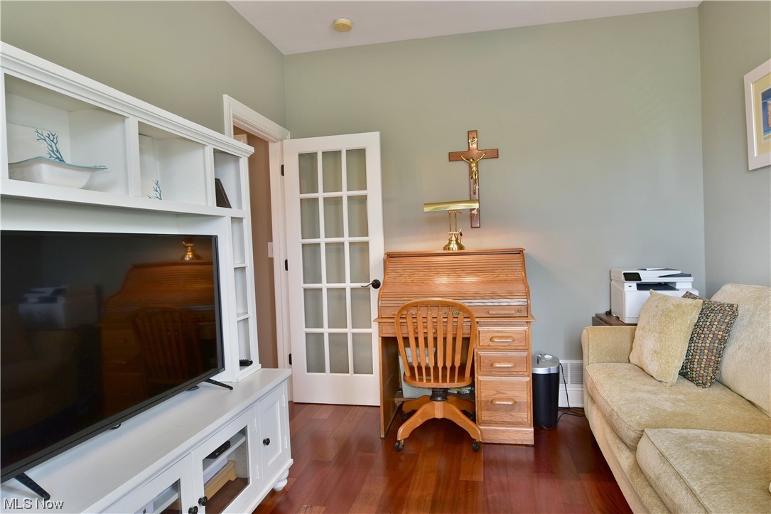 9151 Springfield Road, Unit 1103 Youngstown, OH 44514 - Photo 22 of 35