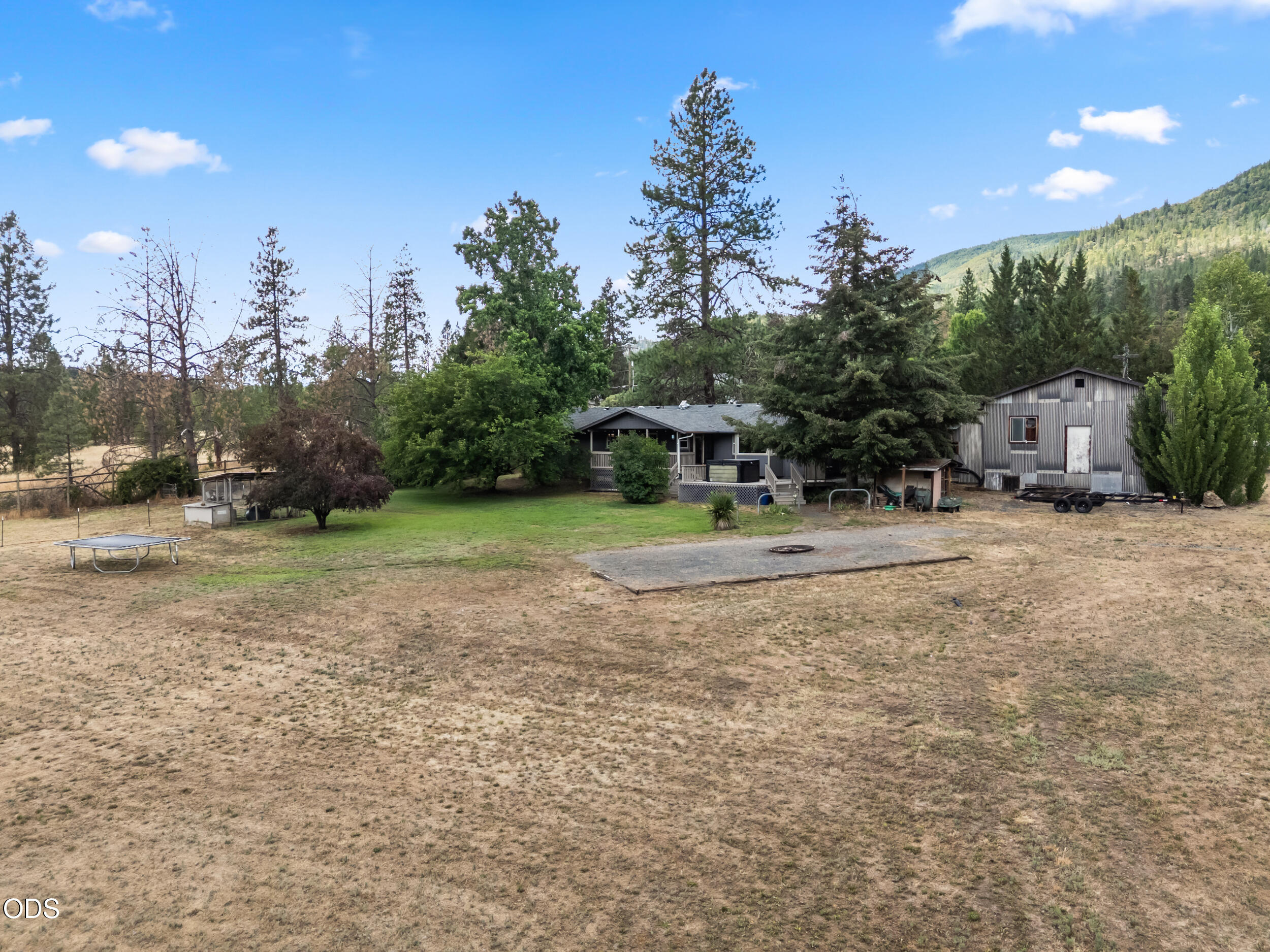 555 Grouse Creek Road Grants Pass, OR 97526 - Photo 35 of 57