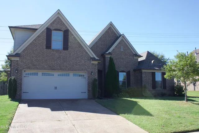 $375,000 | 13185 Cades Lane, Olive Branch, MS 38654