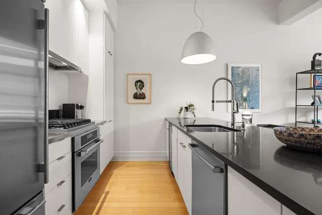 $1,640,625 | 70 Washington Street, Unit 6C | DUMBO