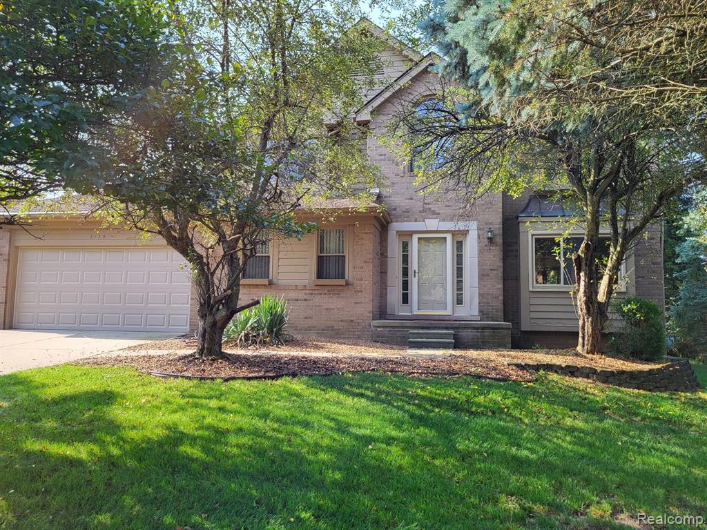 2179 Reagan Drive Rochester, MI 48309 - Photo 1 of 10