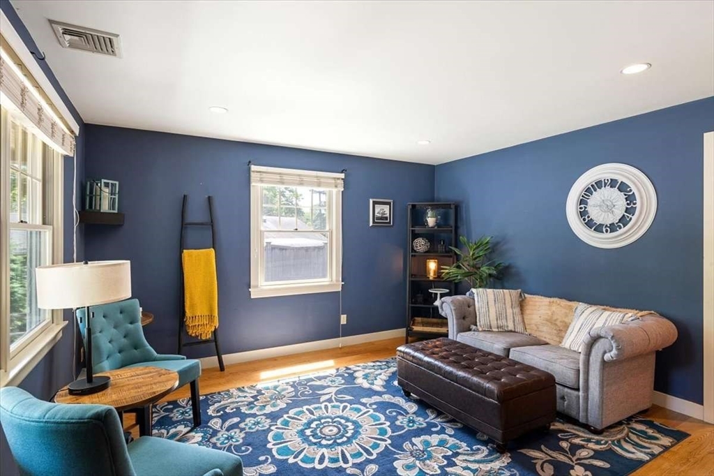 12 Mountain Road Waltham, MA 02451 - Photo 27 of 42