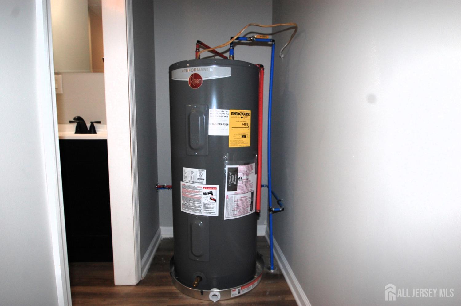 807 6th Street Union Beach, NJ 07735 - Photo 37 of 38