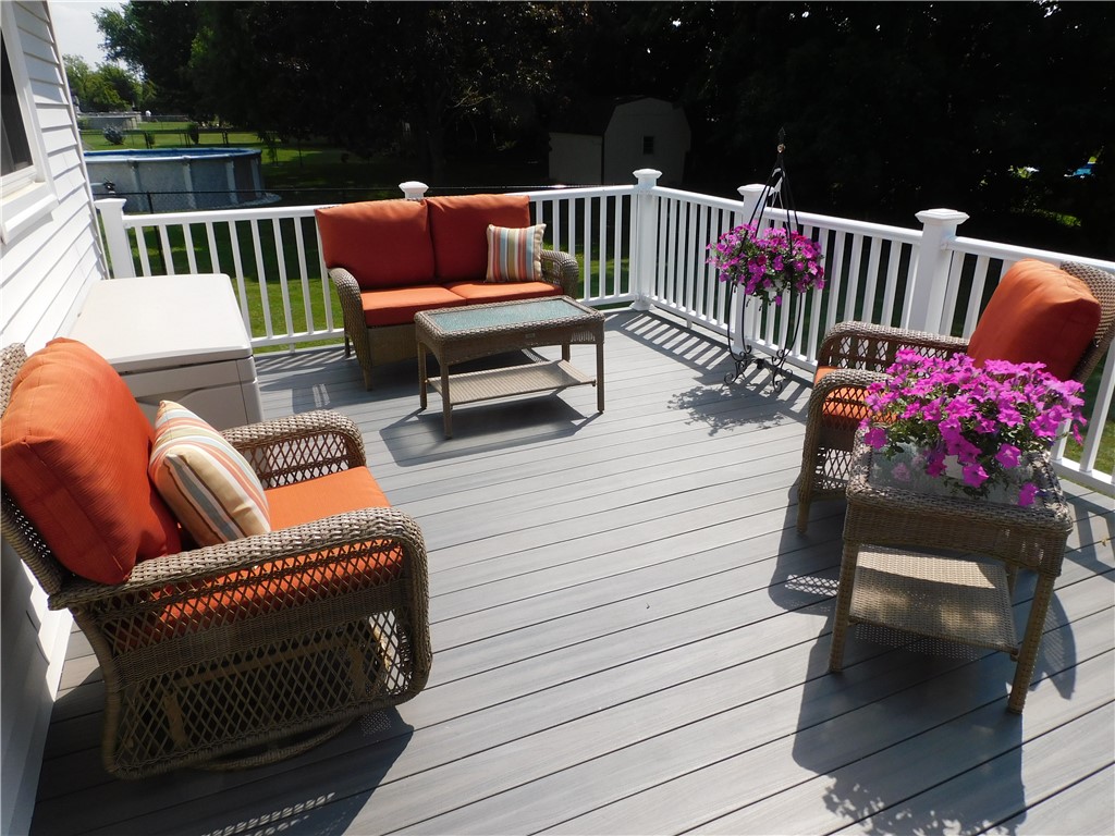 243 West Bend Drive Greece, NY 14612 - Photo 18 of 38